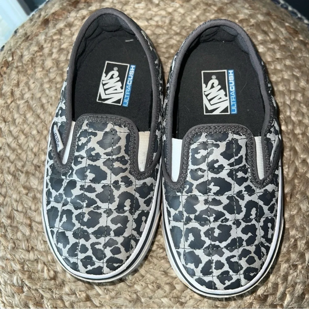 Vans Little Kids Snow Leopard Slippers